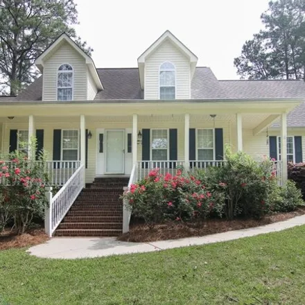 Buy this 5 bed house on 208 Lake Front Drive in Warner Robins, GA 31088