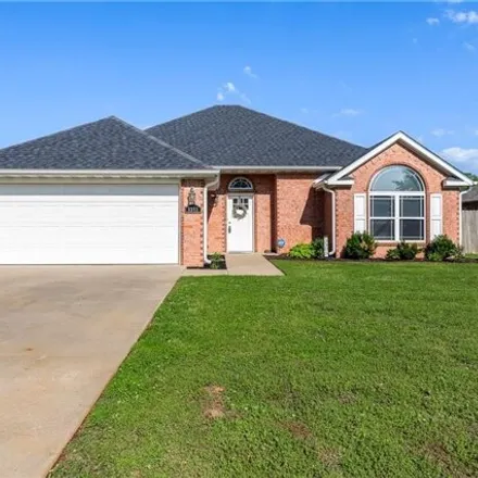 Buy this 3 bed house on 3305 South 2nd Street in Rogers, AR 72758