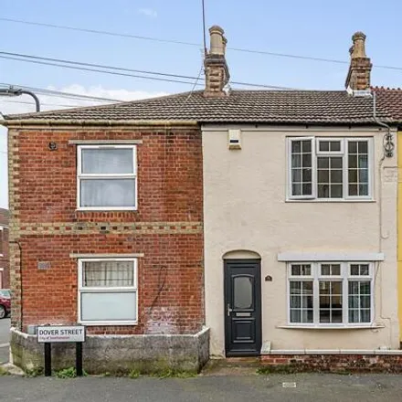 Rent this 2 bed house on 22 Dover Street in Bellevue, Southampton