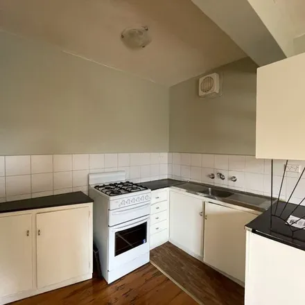 Image 4 - McCulloch Street, Essendon North VIC 3041, Australia - Apartment for rent