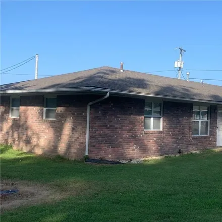 Image 6 - 111 North Pine Avenue, Gentry, Benton County, AR 72734, USA - Duplex for sale