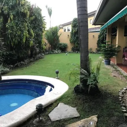 Buy this 4 bed house on unnamed road in Antigua, Juan Díaz