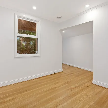 Image 1 - 34 Walker Street, Redfern NSW 2016, Australia - Apartment for rent