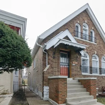 Buy this 4 bed house on 1619 West 93rd Street in Chicago, IL 60620