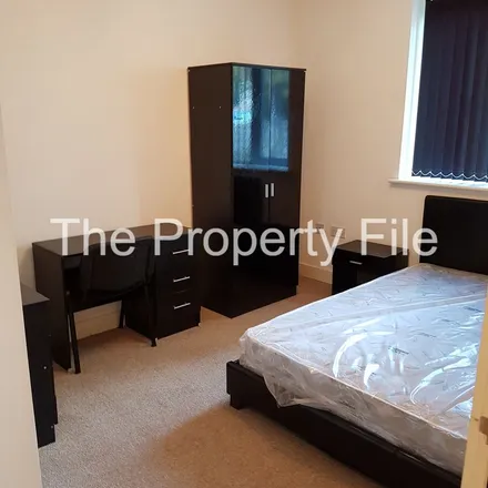 Image 3 - Daisy Bank Road, Victoria Park, Manchester, M14 5QN, United Kingdom - Apartment for rent