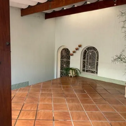 Buy this 2 bed house on Rua Augusto Perroni 473 in Butantã, São Paulo - SP