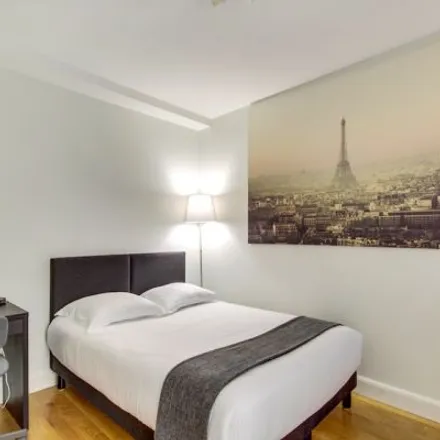 Rent this studio apartment on 51 Rue Saint-Sauveur in 75002 Paris, France