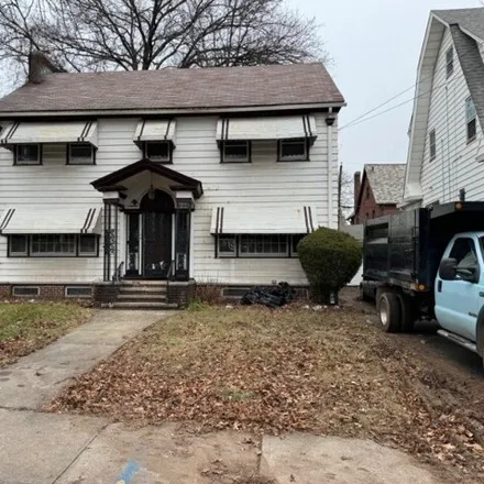 Buy this 4 bed house on 71 Chancellor Avenue in Newark, NJ 07112