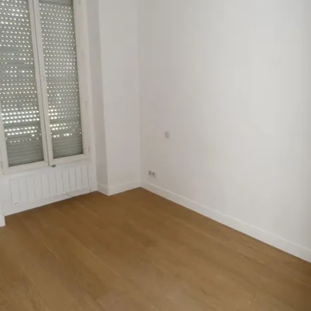 Rent this 3 bed apartment on 112 bis Rue des Pyrénées in 75020 Paris, France