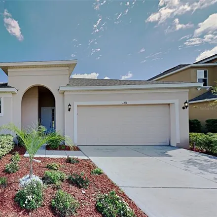 Rent this 4 bed house on 1316 Aronimink Drive in Mount Dora, FL 32757