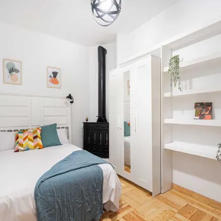 Image 1 - Mughul, Calle de San Bernardino, 10, 28015 Madrid, Spain - Apartment for rent