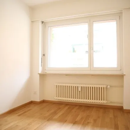 Rent this 3 bed apartment on Mülhauserstrasse 110 in 4056 Basel, Switzerland