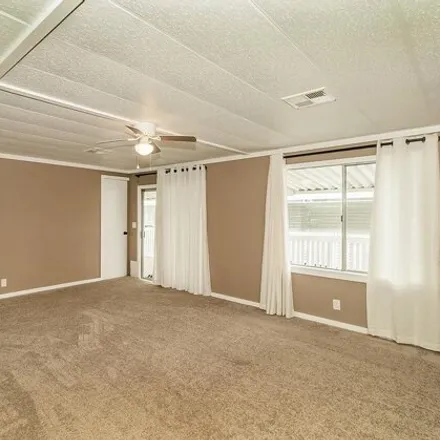 Image 3 - Duke Avenue, Fresno, CA, USA - Apartment for sale
