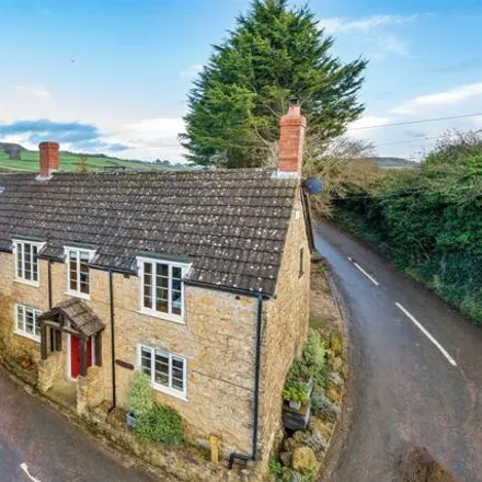 Buy this 4 bed house on St Martin in Brook Street, Shipton Gorge