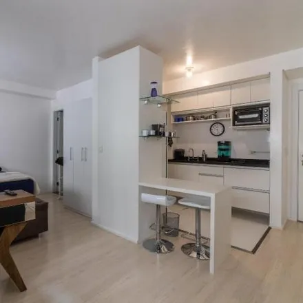 Rent this 1 bed apartment on Edifício Rossi 145 in Rua Governador Agamenon Magalhães 145, Cristo Rei
