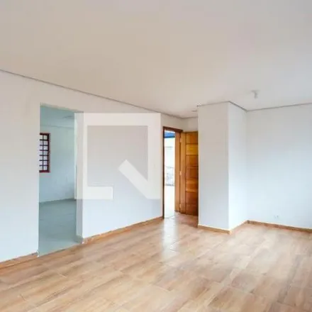 Rent this 3 bed house on Rua Montes Aureos in Vila Esperança, São Paulo - SP