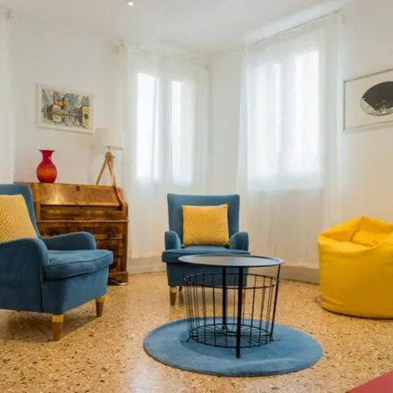 Rent this 2 bed apartment on Palazzo Dolfin in Calle del Traghetto Vecchio, 30125 Mestre VE