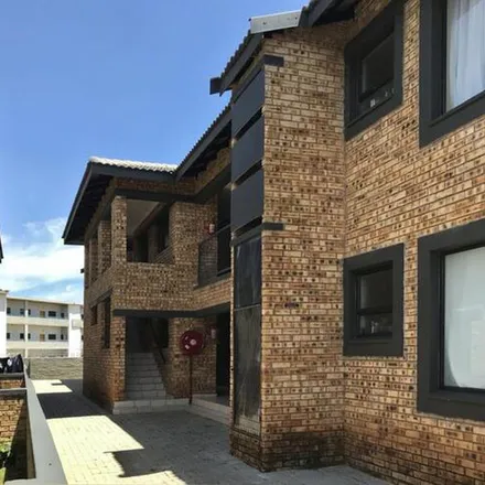 Image 1 - Benoni Education Centre, 217 Hazel Road, Ekurhuleni Ward 100, Benoni, 1509, South Africa - Apartment for rent