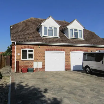 Image 1 - 17 Chapel Lane, Kirby Cross, CO13 0NF, United Kingdom - Duplex for rent