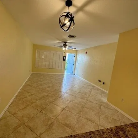 Image 5 - 60 Emerald Woods Dr Apt B1, Naples, Florida, 34108 - Condo for rent