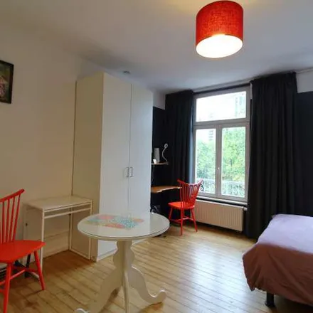 Rent this 1 bed apartment on Boulevard du Jardin Botanique - Kruidtuinlaan in 1000 Brussels, Belgium