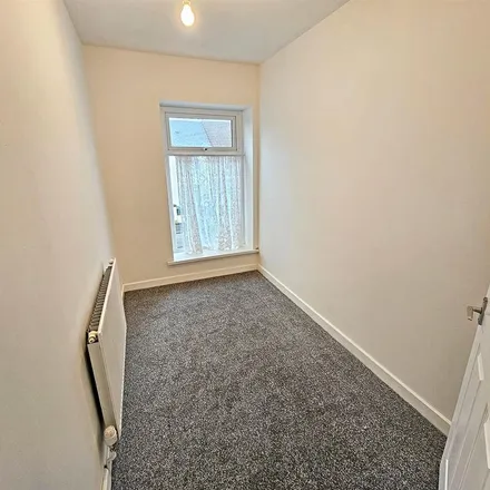 Rent this 3 bed townhouse on Sugarcraft Bakery in Commercial Street, Beddau