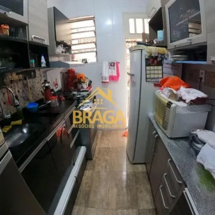 Buy this 3 bed apartment on Rua Sidônio Pais in Cascadura, Rio de Janeiro - RJ