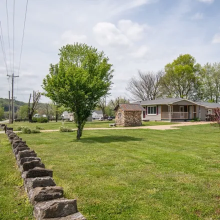 Image 2 - 3004 Lynnville Highway, Cornersville, Marshall County, TN 38472, USA - Townhouse for sale