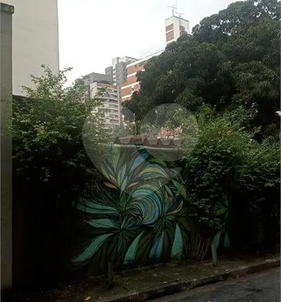 Rent this studio house on Rua Artur de Azevedo 781 in Jardim Paulista, São Paulo - SP