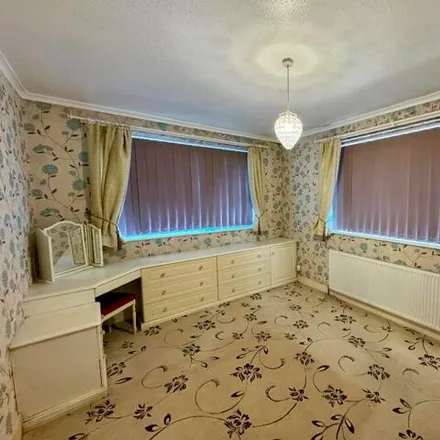 Image 7 - Queensbury Road, Blackpool, FY5 1SW, United Kingdom - House for sale