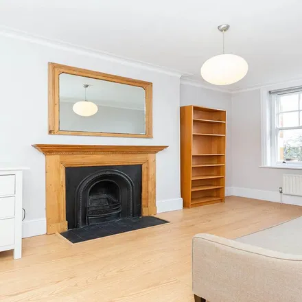 Rent this 3 bed apartment on 3 Melcombe Place in London, NW1 6JE