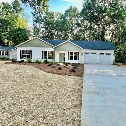 Image 4 - 626 Green Tree Dr, Lewisville, North Carolina, 27023 - House for sale