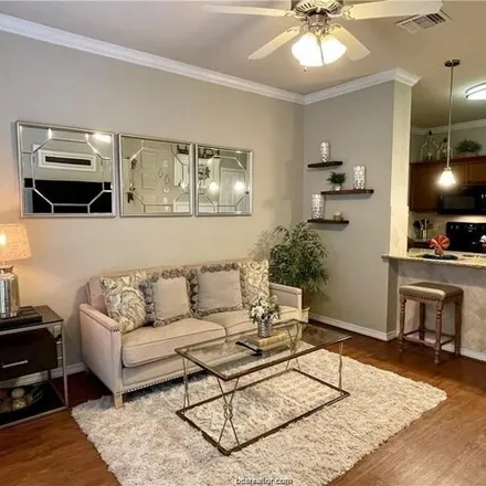 Image 2 - South Harvey Mitchell Parkway, College Station, TX 77842, USA - Condo for rent