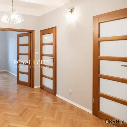 Image 3 - Stiletto, Rondo Romana Dmowskiego, 00-510 Warsaw, Poland - Apartment for sale