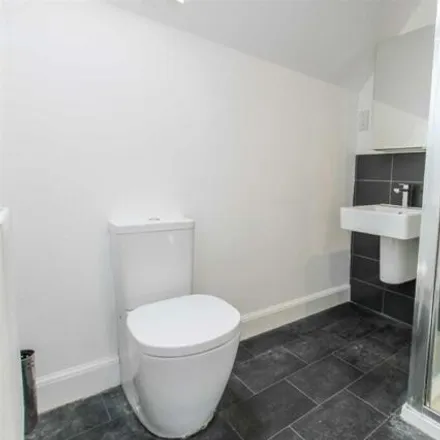 Image 9 - Brompton Drive, Bradford, BD10 0DQ, United Kingdom - Townhouse for rent