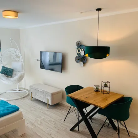 Rent this 1 bed apartment on Nelkenstraße 6 in 76287 Rheinstetten, Germany