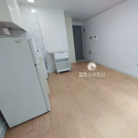 Image 5 - 서울특별시 서초구 서초동 1435-9 - Apartment for rent