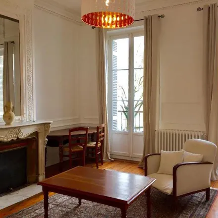 Rent this 2 bed apartment on 30 Rue Albert Marquet in 33000 Bordeaux, France
