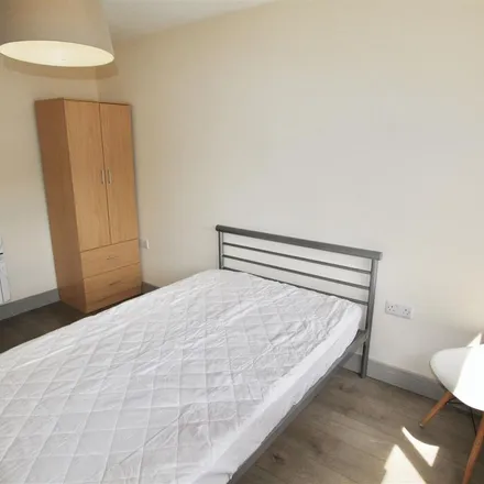 Image 1 - Fletton Court, Old Brickyard, Carlton, NG3 6PD, United Kingdom - Apartment for rent