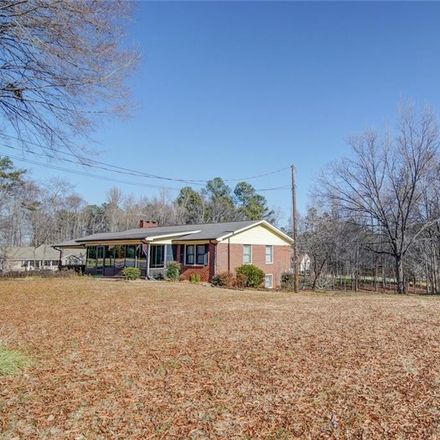 Rent this 3 bed house on 201 South Ferry Road in New London, Stanly County
