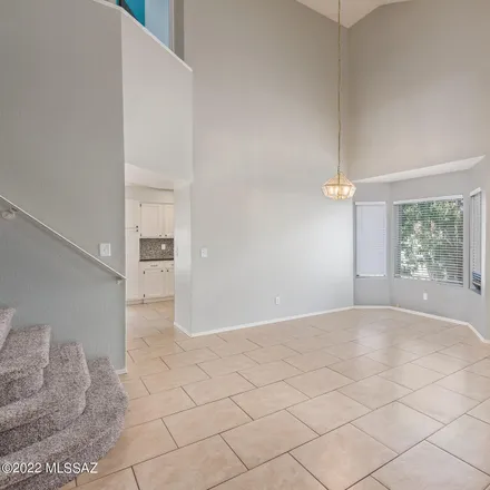 Image 4 - 9385 North Waxwing Court, Pima County, AZ 85742, USA - House for sale