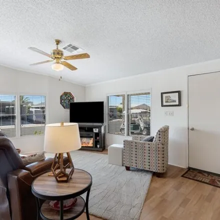 Image 1 - East 6th Street, Mesa, AZ 85215, USA - Apartment for sale