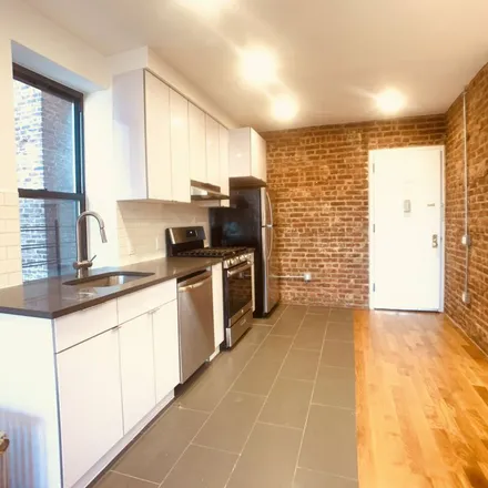 Rent this 1 bed apartment on 3971 Gouverneur Avenue in New York, NY 10463