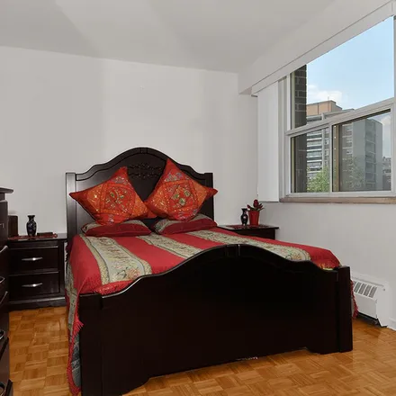 Image 9 - Central Park Terrace, 1294 Islington Avenue, Toronto, ON M9A 1B4, Canada - Apartment for rent
