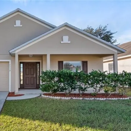Buy this 3 bed house on 1112 Bluegrass Drive in Groveland, FL 34736
