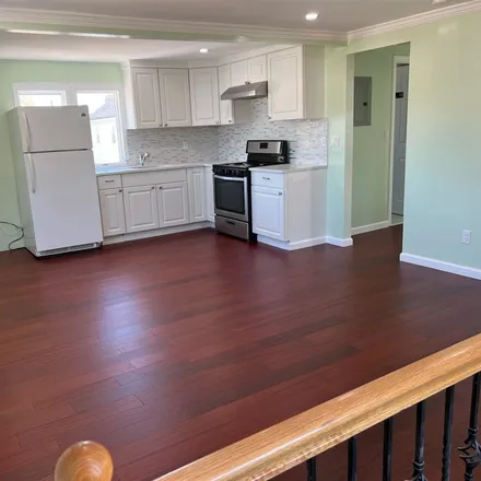 Rent this 2 bed house on 12 Greenwood Place in Village of Valley Stream, NY 11581