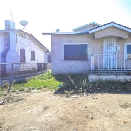 Buy this 8 bed house on Figueroa & 84th in West 84th Street, Los Angeles