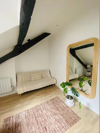 Rent this 1 bed apartment on 36 Rue Marie-Éléonore de Bellefond in 75009 Paris, France