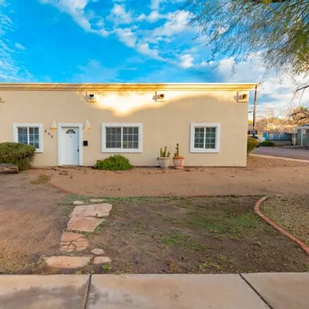 Rent this 4 bed house on Ronnie's Auto Services in South Roosevelt Street, Tempe