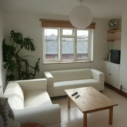 Image 2 - 236 Clarendon Street, Manchester, M15 5AB, United Kingdom - Apartment for rent